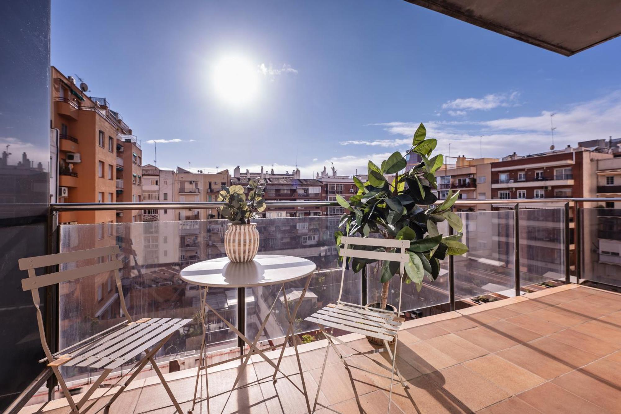 Sweett - Carrer Fira Apartment Barcelona Room photo