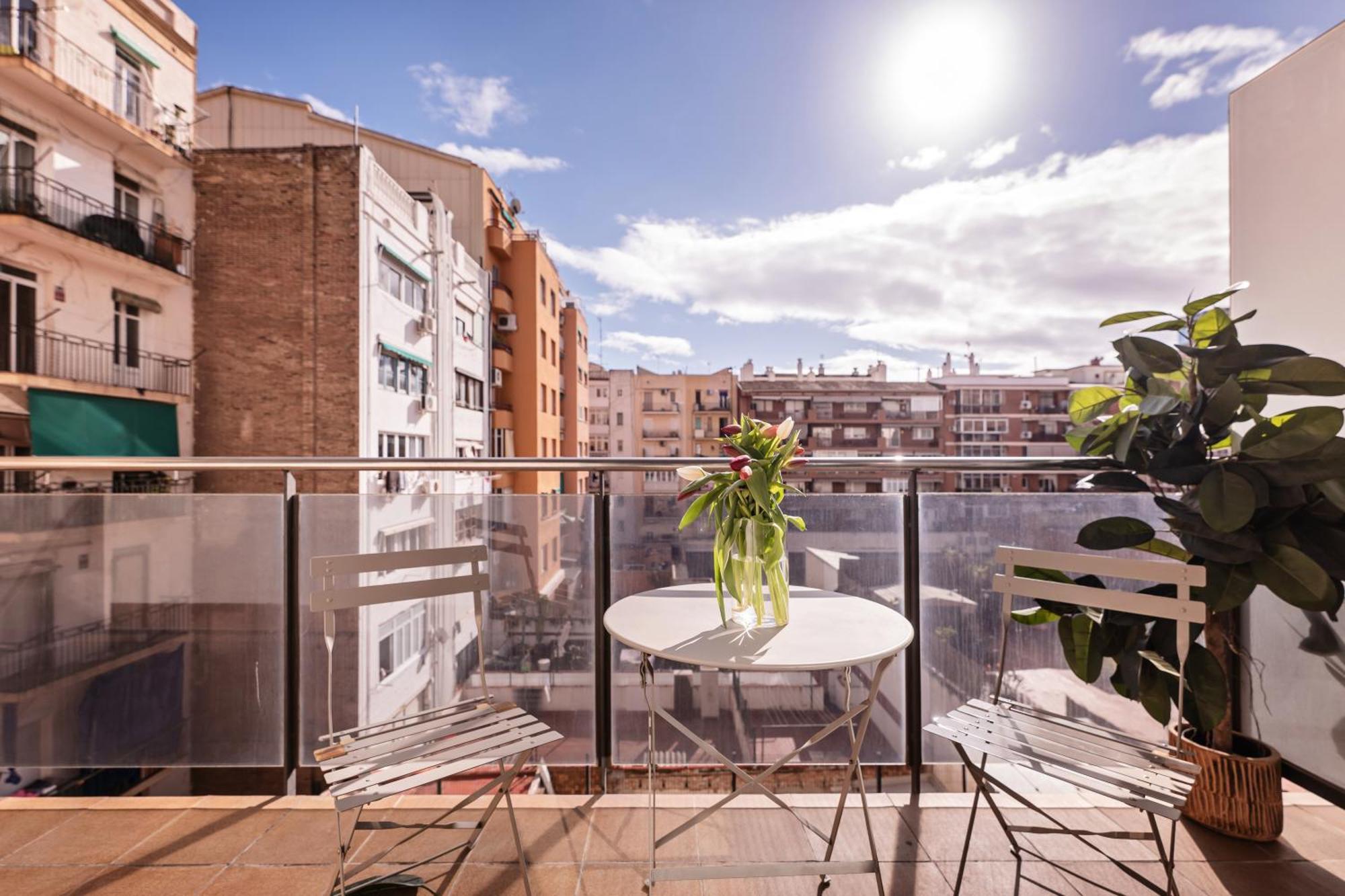 Sweett - Carrer Fira Apartment Barcelona Room photo