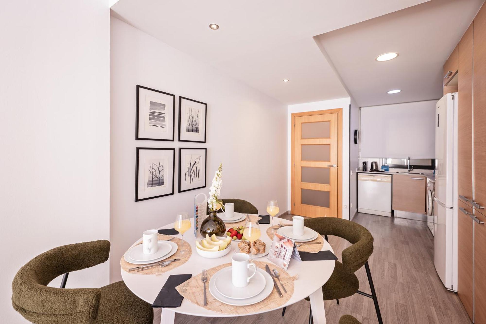 Sweett - Carrer Fira Apartment Barcelona Room photo